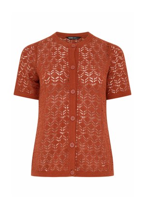 Cardigan à manches courtes en crochet orange rouille avec motif en dentelle géométrique et fermeture à boutons sur le devant.