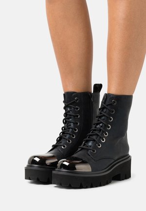 Colors of California, Bottines à plateau - black