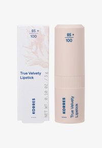 Rouge à lèvres Korres True Velvety et boîte assortie en beige clair avec texte bleu, poids 0,10 oz / 3 g, teinte 85+100.