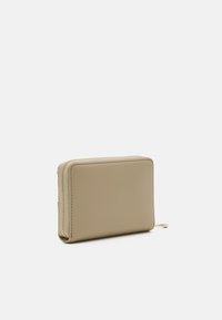 Tommy Hilfiger - Portfel