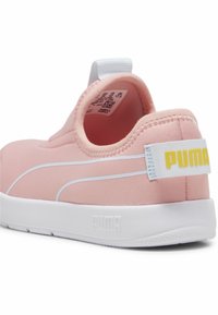 Puma COURTFLEX V3 - Tenisky - peach smoothie-icy blue
