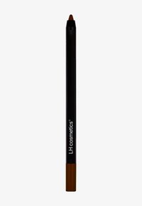 Eyeliner marrone in un involucro nero con punta affilata. Presenta il nome del marchio 'LH cosmetics' stampato in bianco lungo il lato.