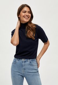 MILIMA ROLL NECK KNIT - Lihtne T-särk - black iris solid