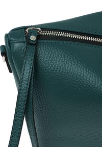 Gianni Chiarini NORA POUCH - Pochette - verde