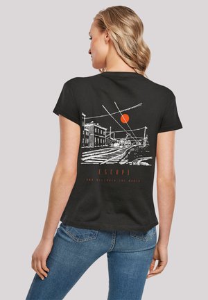 ESCAPE DISCOVER THE WORLD TOWN TRAIN STATION - Print T-shirt - schwarz