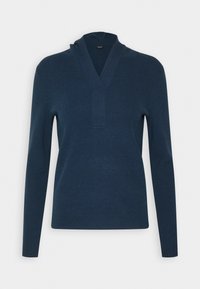 Pull-over à manches longues bleu marine avec une texture côtelée, un col en V et une coupe droite. Le tissu semble doux et léger.