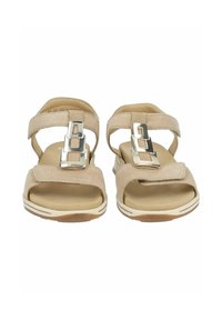 Sandali beige con due cinturini regolabili e un dettaglio in fibbia geometrica argentata. Materiale in suede morbido e soletta imbottita con suola in gomma.