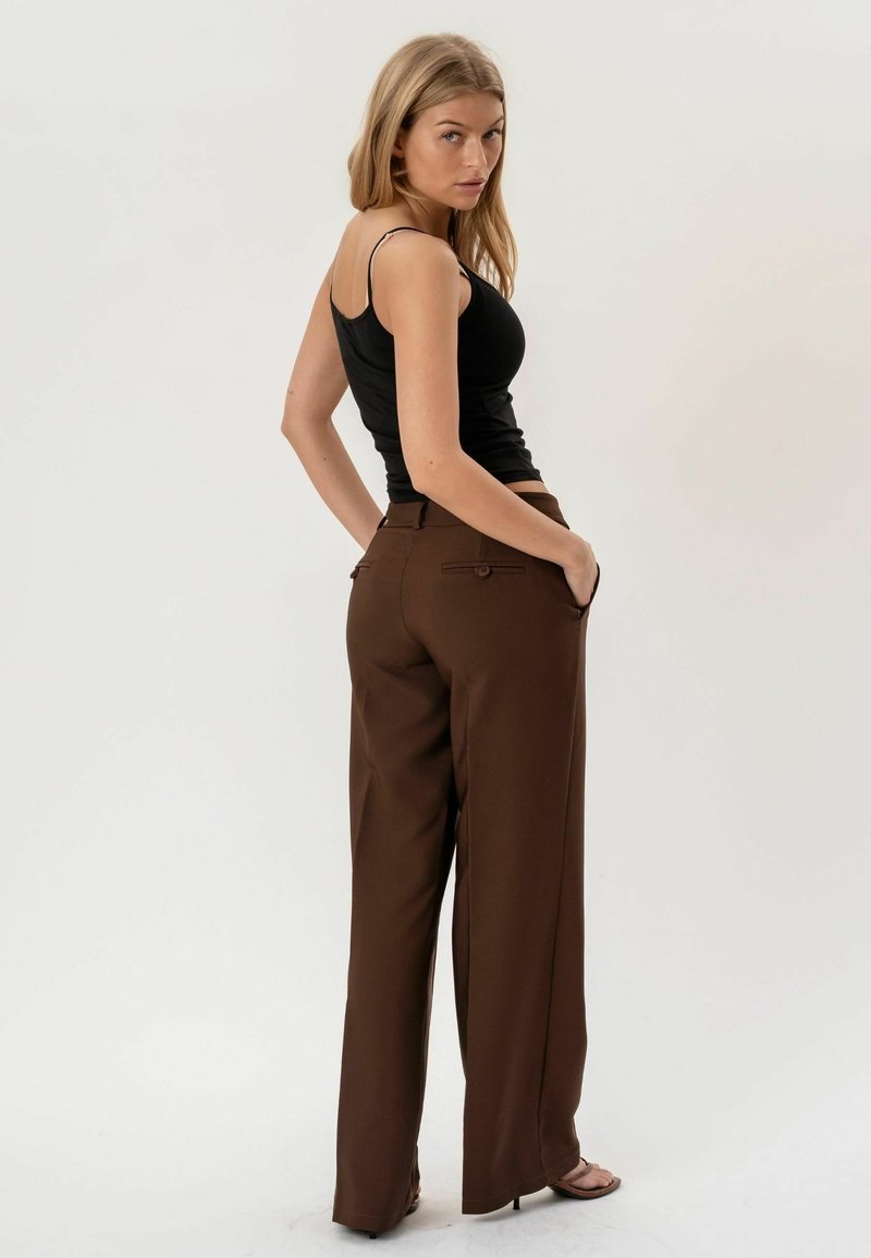 princess polly baby blue dress Women's Brown Casual & Dress Pants