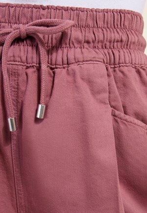 Friends Like These, REGULAR FIT - UTILITY SHIRRED TIE WAIST SHORT . - Jogginghose - pink