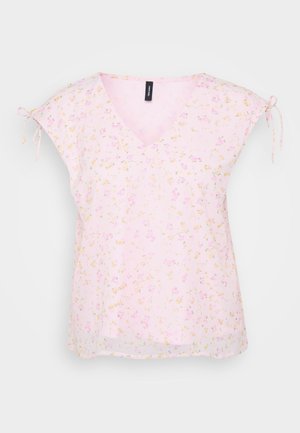 Blusa de estampado floral, mangas cortas con lazos, escote en V, tela ligera de color rosa con flores amarillas y moradas, dobladillo recto.