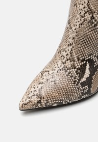 Jeffrey Campbell ARSEN - Botas - tan