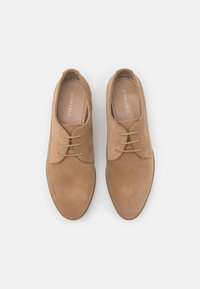 Anna Field LEATHER - Sapatos de atacadores - cognac