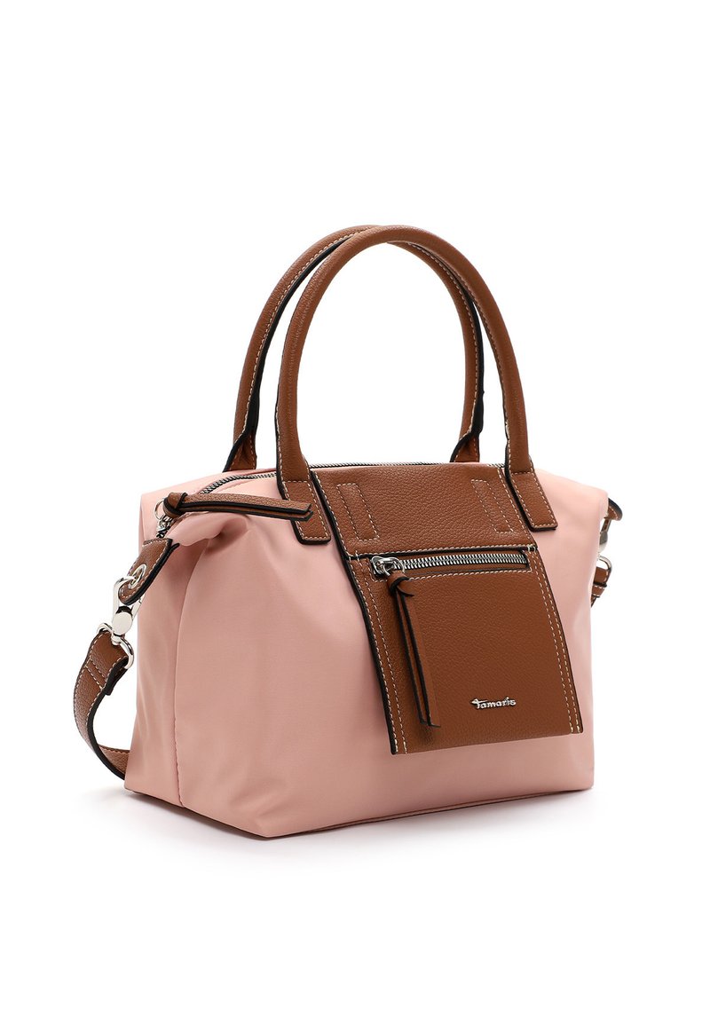 Roze synthetische handtas met bruine leren accenten, dubbele handvatten en een afneembare schouderband. Heeft een voorzak met rits en merkdetails.