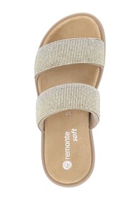 Guld slide sandals med to brede remme prydet med rhinsten. Blød tan indersål med "remonte soft" branding. Flad, letvægts sål.