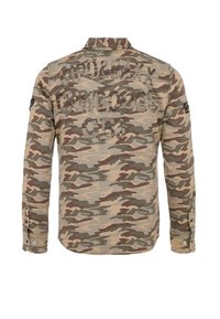 Kamo wzorzysty longsleeve w odcieniach beżu, brązu i zieleni. Posiada haftowane logo na plecach oraz mankiety zapinane na guziki.