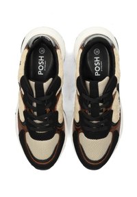 Parte superior de malla beige y ante negro con acentos de cuero marrón. Cordones negros, cuello acolchado, mediasuela blanca y suela texturizada. Talla 38.