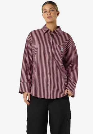 GESTREIFTES MIT LOGO-PATCH  - Button-down blouse - windsor wine