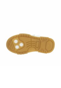 Sole di sneaker bianca con un fondo in gomma naturale testurizzata, caratterizzato da tre motivi circolari e scanalature orizzontali per una migliore aderenza.