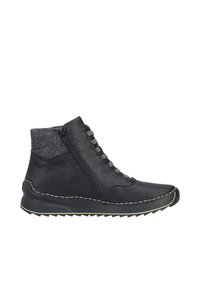 Bottes noires en cuir jusqu'à la cheville avec un col en tricot gris texturé, dotées d'une fermeture éclair sur le côté et de coutures blanches le long de la semelle.