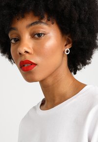 Pilgrim EARRINGS VICTORIA - Brincos - silver-coloured