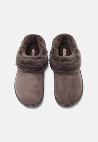 Crocs UNISEX - Papuče - espresso