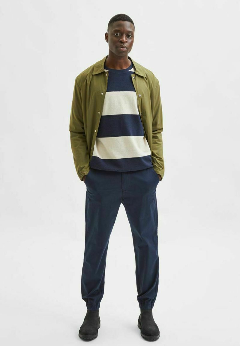 Herren Chinos | Selected Homme Chino sky captain/dunkelblau - MK21377 Herren Chinos | Selected Homme Chino sky captain/dunkelblau - MK21377