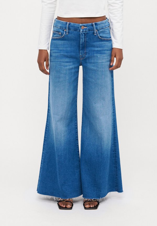 LIL ROLLER FRAY - Flared Jeans - work hard play hard