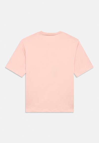 Gaismi rozā ar īsām piedurknēm T-krekls no mīkstas kokvilnas, ar apaļu apkakli un vienkāršu, vienkāršu dizainu aizmugurē.