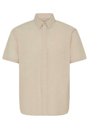 Κοντομάνικο, ανοιχτό μπεζ πουκάμισο με κουμπιά, κατασκευασμένο από υφασμάτινη υφή, διαθέτει κλασικό γιακά και ευθεία κοπή με καθαρό φινίρισμα.