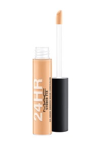 24HR Studio Fix Concealer in einem zylindrischen, klaren und beigen Tube. Verfügt über einen schwarzen Deckel und einen spitz zulaufenden Applikator für eine präzise Anwendung.