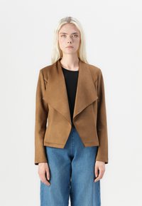 ONLY - ONLJOLINE DRAPY JACKET - Veste en similicuir - cognac Image miniature 1