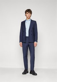Twisted Tailor HARWOOD SUIT - Odijelo - dark navy