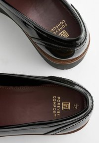 Next FOREVER COMFORT CHUNKY REGULAR FIT - Jalga libistatavad jalanõud - black