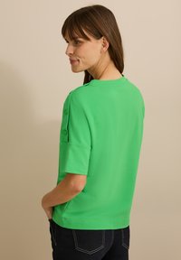 Cecil KNOPFDETAIL - T-paita - grün