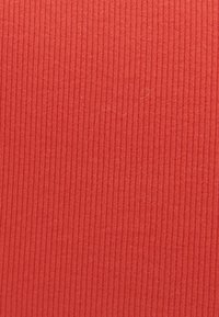 Unausgewählt, hot coral