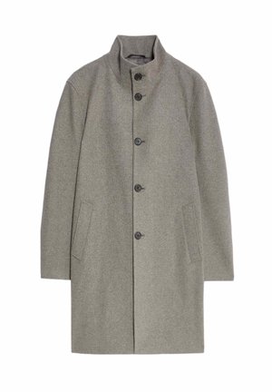 Cappotto grigio in lana con colletto alto, chiusura frontale con bottoni e due tasche laterali, presenta una finitura texturizzata e una silhouette dritta.