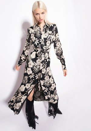 Pinko ASSENTE  - Haljina-majica - black butter