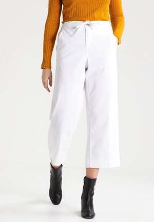 Flared Jeans - white
