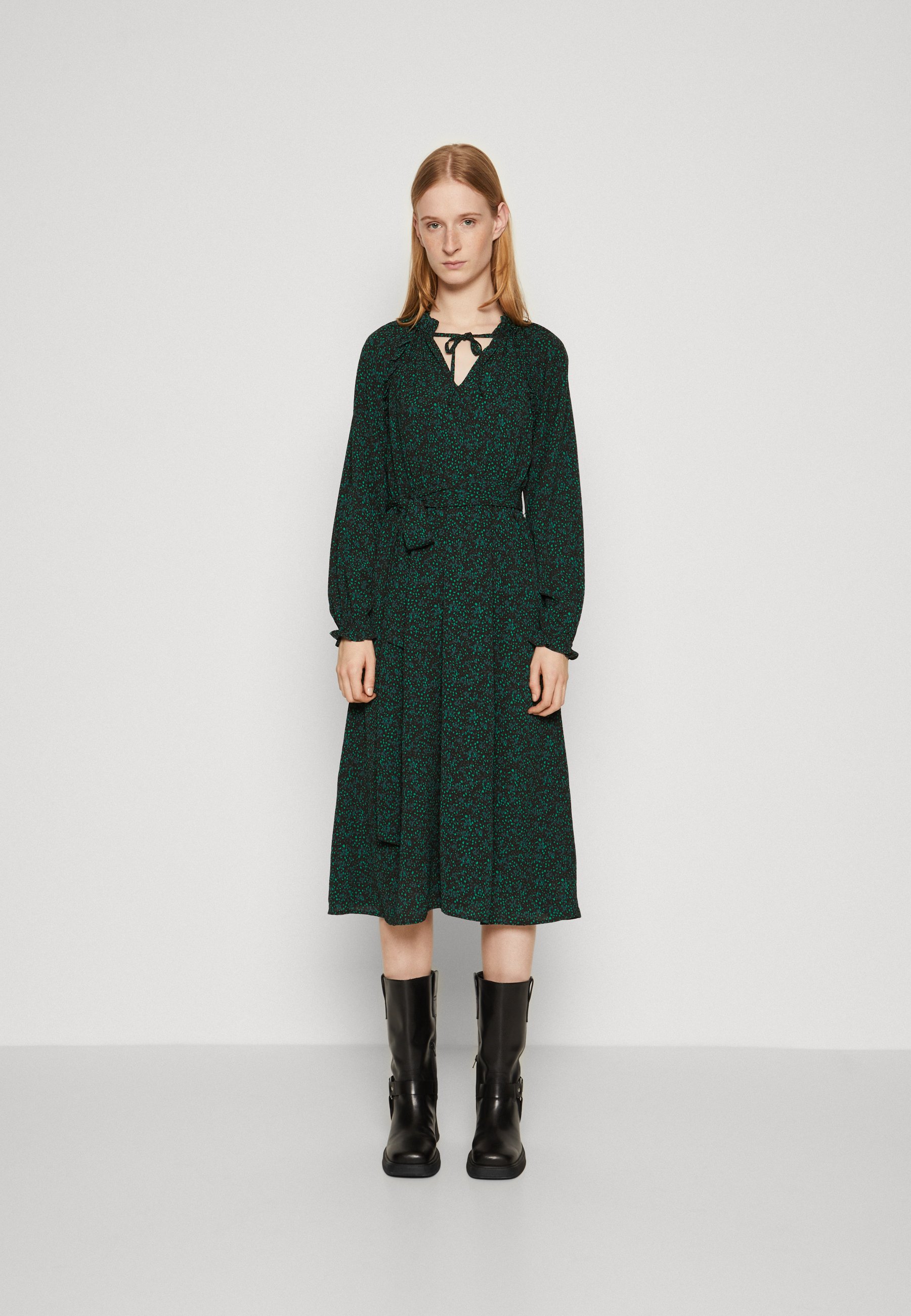 green emerald velvet dress GAP Womens Dipped Waist Midi Dress Lemon Print XS Petite at Amazon Women's  Clothing store