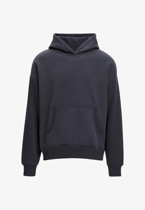 Tummanharmaa huppari, jossa on etutasku, ribattu hihansuu ja helma. Valmistettu pehmeästä materiaalista, jossa on huomaamaton brändilogo rinnassa.