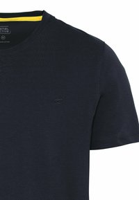 camel active MIT RUNDHALS - T-Shirt basic - night blue