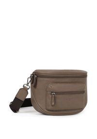 Borsa a tracolla in pelle marrone dalla forma arrotondata, con chiusura zip e tasca esterna. Presenta una tracolla regolabile e una minuteria in argento.