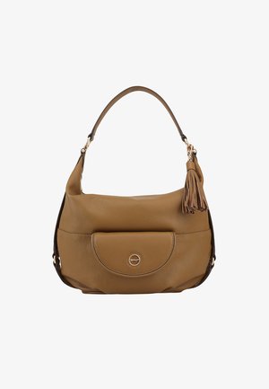 Bruine lederen schoudertas met een afgeronde vorm, voorflapzak en een kwastaccent. Voorzien van gouden hardware en een zachte textuur.