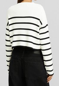 Bershka Stickad tröja - beige