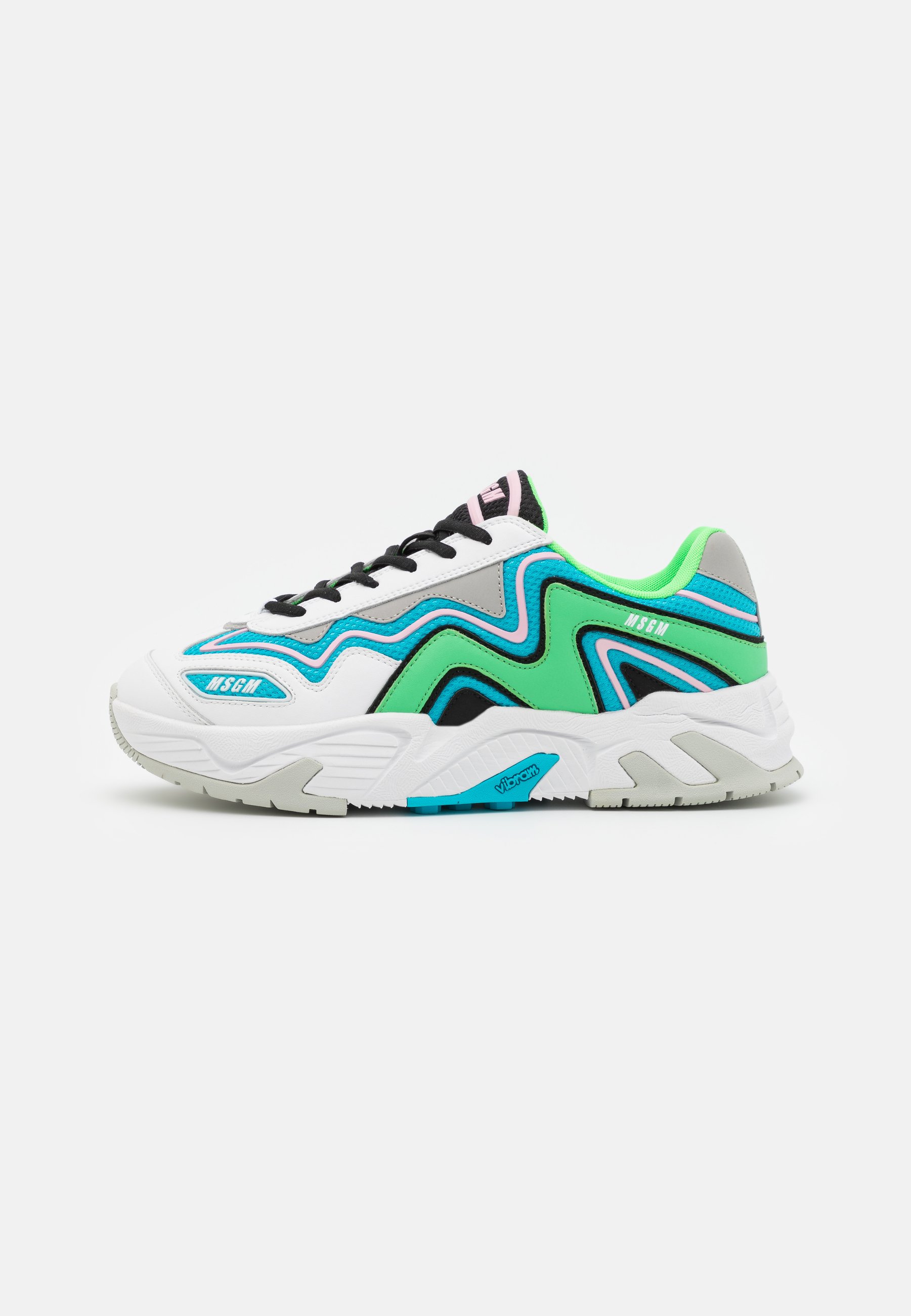 lebron 16 grade school