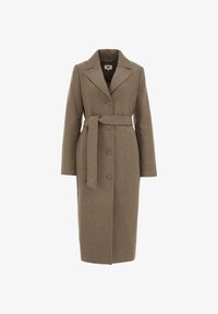 Izbrano, light brown