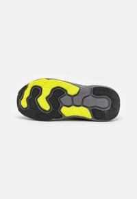 New Balance FRESH FOAM X KAIHA ROAD - Zapatillas running asfalto - black