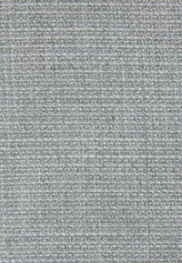 Tessuto grigio strutturato con un fine motivo intrecciato, caratterizzato da tonalità variegate che creano profondità e un interesse visivo sottile. Adatto per tappezzeria.