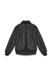 Schwarze Kunstlederjacke mit strukturiertem Finish, einem Kragen, gerippten Bündchen und gerader Silhouette. Keine sichtbaren Beschläge oder Akzente.