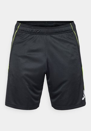 Shorts sportivi neri realizzati in tessuto leggero, con accenti verdi sui lati e un logo bianco in basso a sinistra. Vita elasticizzata per il massimo comfort.